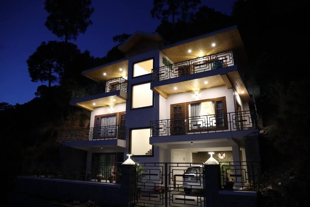The Cerro Rico - 3 Bhk Modern Villa كاساولى المظهر الخارجي الصورة